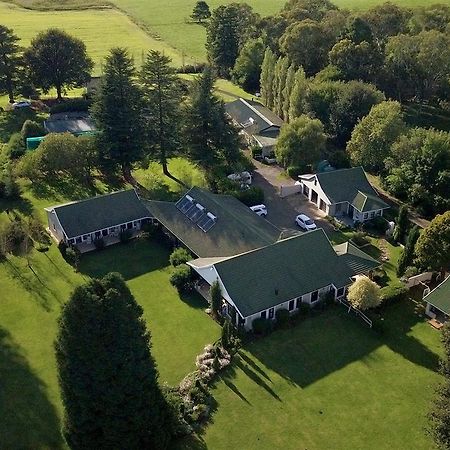 Karmichael Farm Guest House Himeville Exterior photo